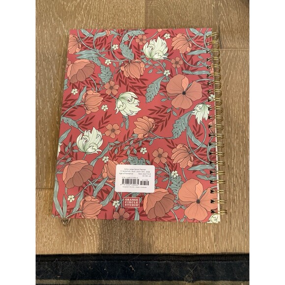NEW Orange Circle Age of Romance 2026 Extra-Large Spiral 17-Month Planner - Picture 9 of 9